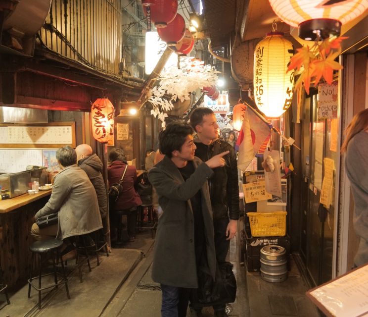 Tokyo: Shinjuku Bar Hopping with All-You-Can-Drink & Dinner - Golden Gai: tiny rooms and a very different scale