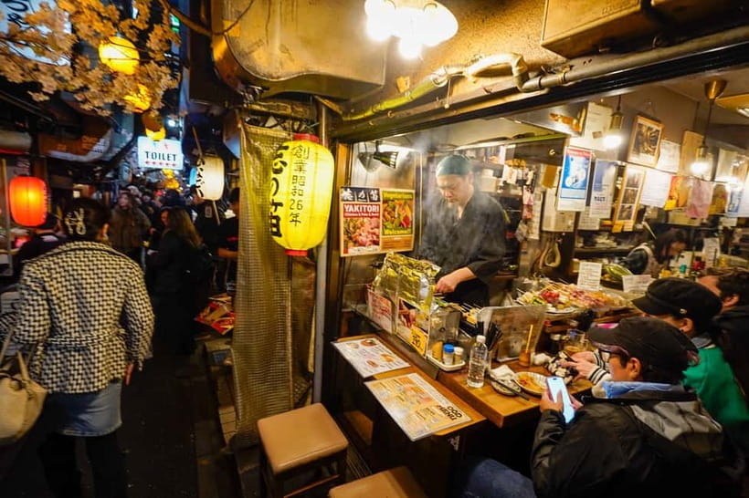 Tokyo: Shinjuku Golden Gai Bar Hopping Night Tour - Omoide Yokocho: an early taste of old Shinjuku