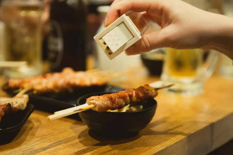 Tokyo: Shinjuku Izakaya and Golden Gai Bar Hopping Tour (2h) - Why this Shinjuku night works for first-time visitors