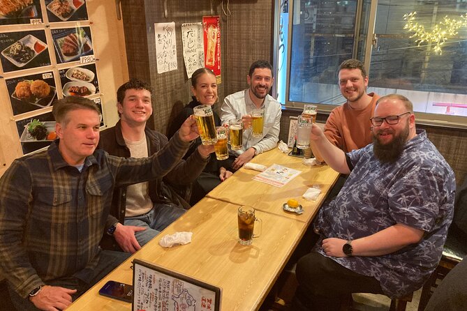 Tokyo Shinjuku Japanese Local Bar Hopping and Food Tour - Kabukicho after dark