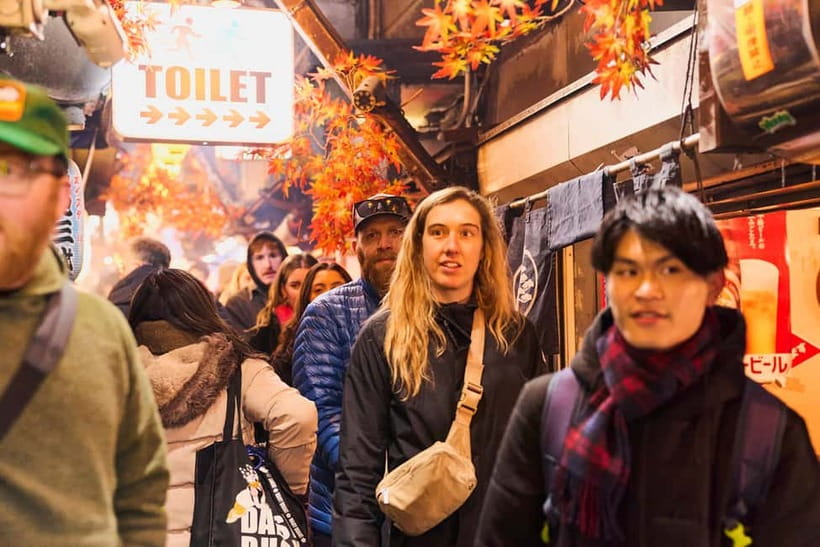 Tokyo: Shinjuku Nightlife & Secret Backstreets Walking Tour - Omoide Yokocho and the small-restaurant tradition