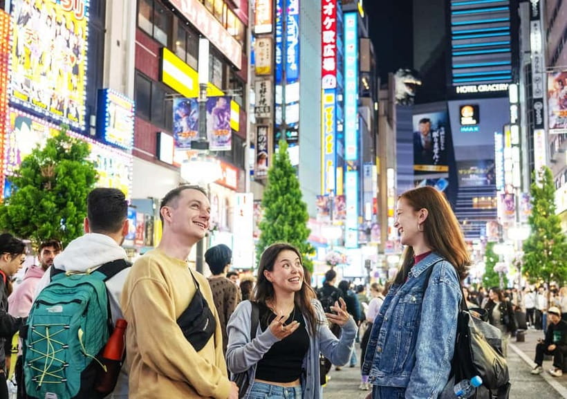 Tokyo: Shinjuku Nightlife & Secret Backstreets Walking Tour