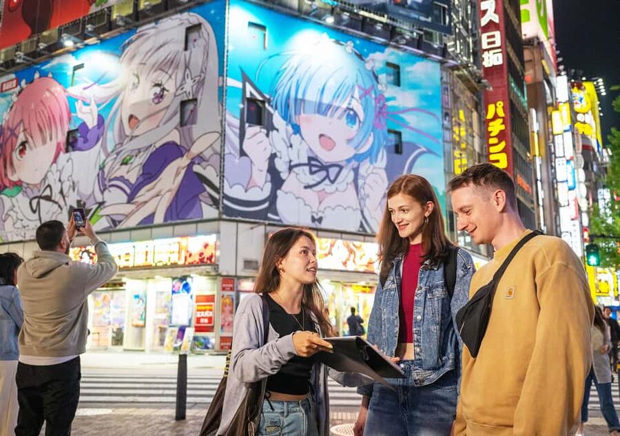 Tokyo: Shinjuku Nightlife Tour with Karaoke and Bar Hopping - Kabukicho after dark, Tokyo’s loudest change of pace