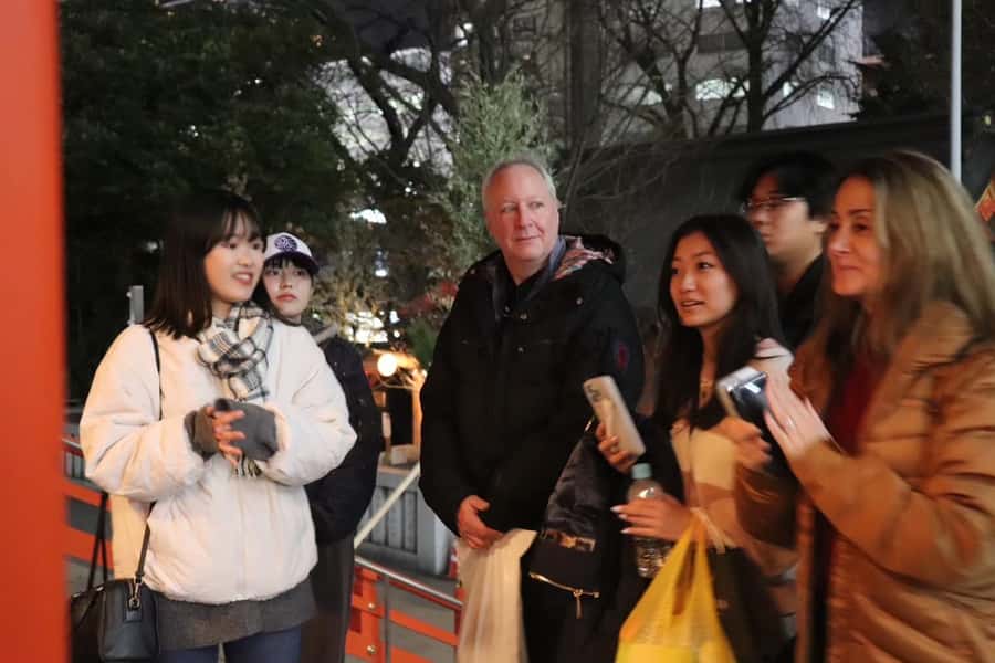 Tokyo: Shinjuku tour with university students in Tokyo - Is Two Hours Enough for Shinjuku?