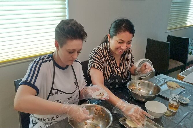 Tokyo Small-Group Ramen, Gyoza & Matcha Class with a Pro Chef - Cooking Miso Ramen From Dashi Up