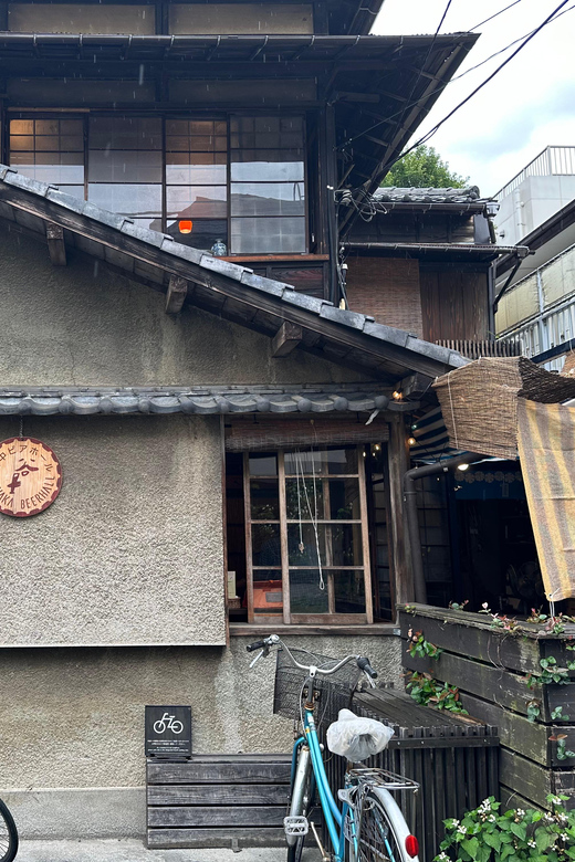 Tokyo:Stroll in Old traditional culture towns~Yanaka & Nezu - Traditional buildings from Meiji to Showa