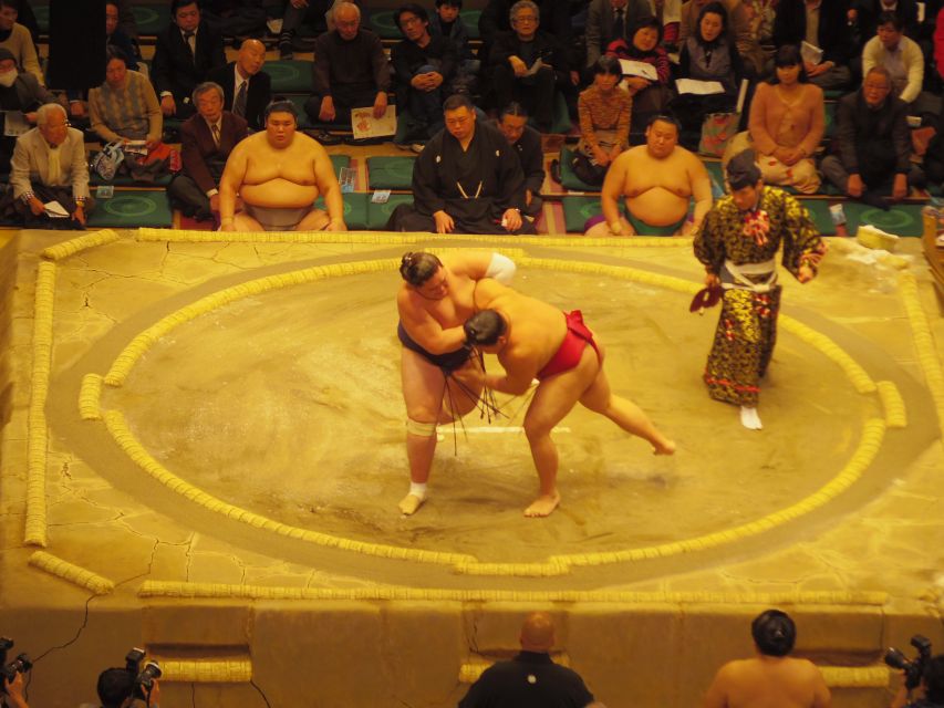 Tokyo: Sumo Tournament Tour with Chair Seat Tickets - Cheering With a Sumo Fan’s Eye