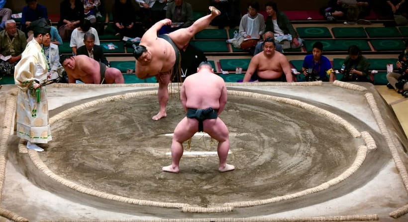 Tokyo: Sumo Tournament with Guide & Assigned Reserved Seat - Who will get the most from this afternoon