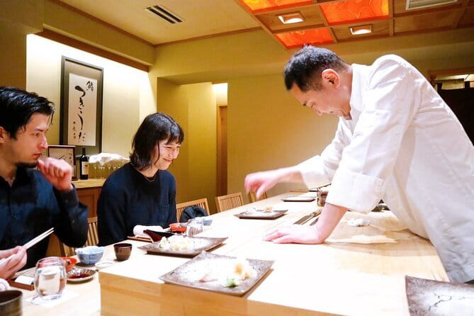 Tokyo Sushi Tour: Explore Sushi Tradition and Dining Etiquette - Why the etiquette lesson matters before sushi lunch