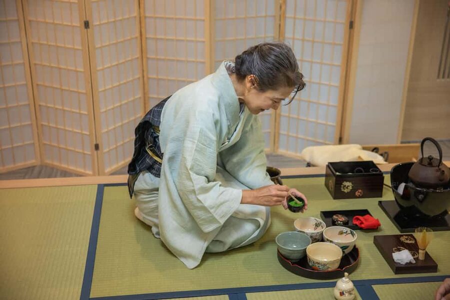 Tokyo: Tea Ceremony Experience in Asakusa - Is $25 a fair price for one hour?