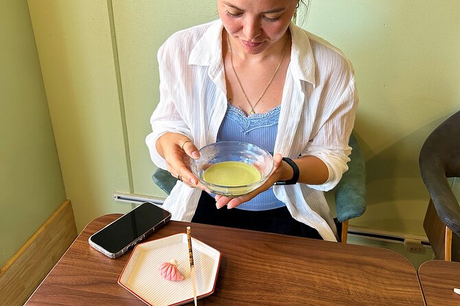 Tokyo: Tea Ceremony & Japanese Sweets Making - Why the Small Group Size Helps