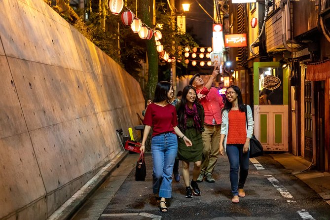 Tokyo Top 10 Highlights & Hidden Gems Private Tour with a Local - Quiet gardens after the city noise