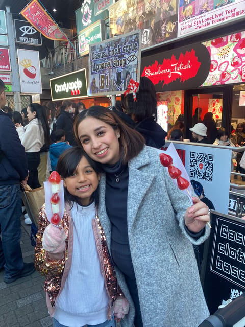 Tokyo Tour in Spanish (Shibuya - Harajuku - Shinjuku) - Pop culture and the spiritual side of Japan