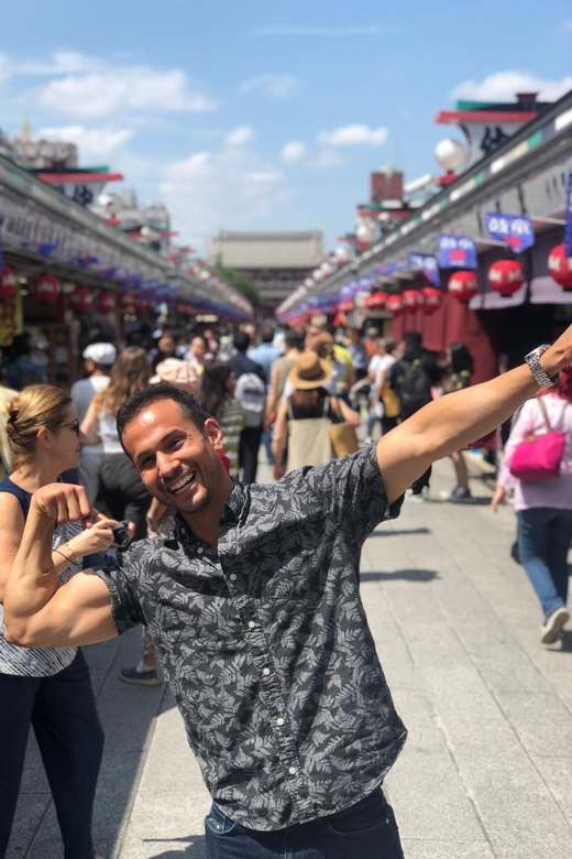 Tokyo Tours in Spanish (Asakusa – Skytree Tower- Akihabara)