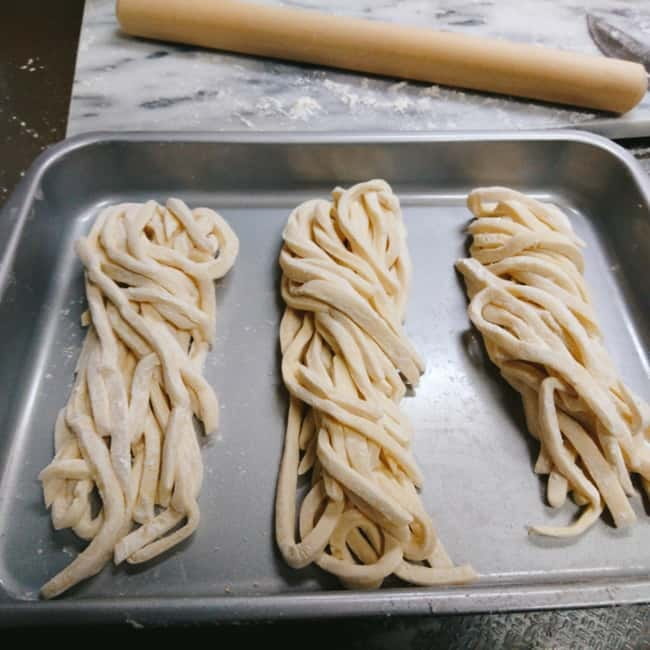 Tokyo: Traditional foot-kneaded Udon noodles class - Learning Dashi, the Base of Japanese Cooking
