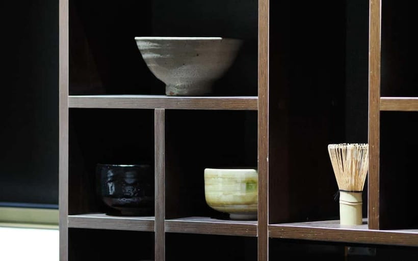 Tokyo: Traditional Tea Ceremony with a Tea Master - The welcome: wakocha and a small tea cake