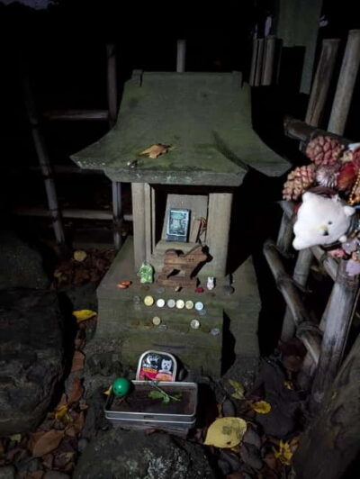 Tokyo: True Crime And Ghost Stories Tour - Meeting at Hanazono Shrine near Golden Gai
