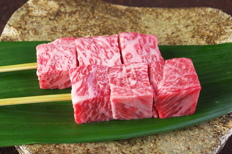 Tokyo : Tsukiji Fish Market Food Walking & Shrine Visit Tour - Who will enjoy this Tsukiji walk?