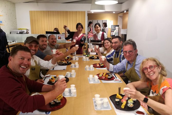 Tokyo Tsukiji Fish Market Tour and Sushi Making Lesson - Key points to know before booking