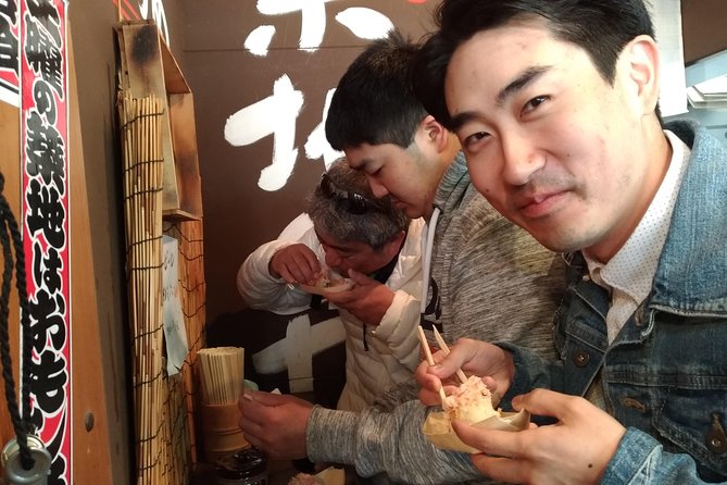 Tokyo Tsukiji Food & Culture 4hr Private Tour with Licensed Guide - Senso-ji and Nakamise: Tokyo’s classic cultural pairing