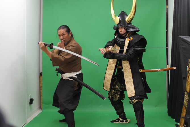 TOKYO Ultimate Samurai Armor Photo Experience! - Choosing Armor, Helmets, and Weapons