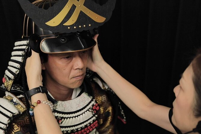 TOKYO Ultimate Samurai Armor Photo Experience! - How the Hollywood-Style Photo Works
