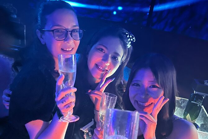 Tokyo VIP private nightlife tour with a local insider - Why a private Tokyo nightlife guide helps