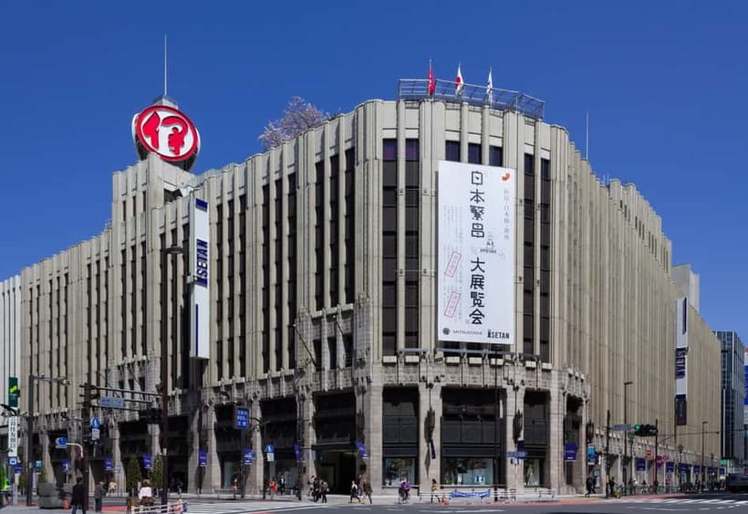 Tokyo Walk through: Shinjuku, Harajuku, Omotesando & Shibuya - What the four-hour format does well