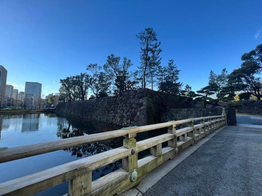 Tokyo walking tour around Imperial Palace and Tokyo Station - Key points to know before you book