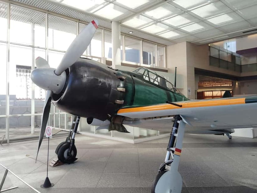 Tokyo War History Tour: Yasukuni Shrine & War Museum - Why Yasukuni Shrine requires more than a quick visit