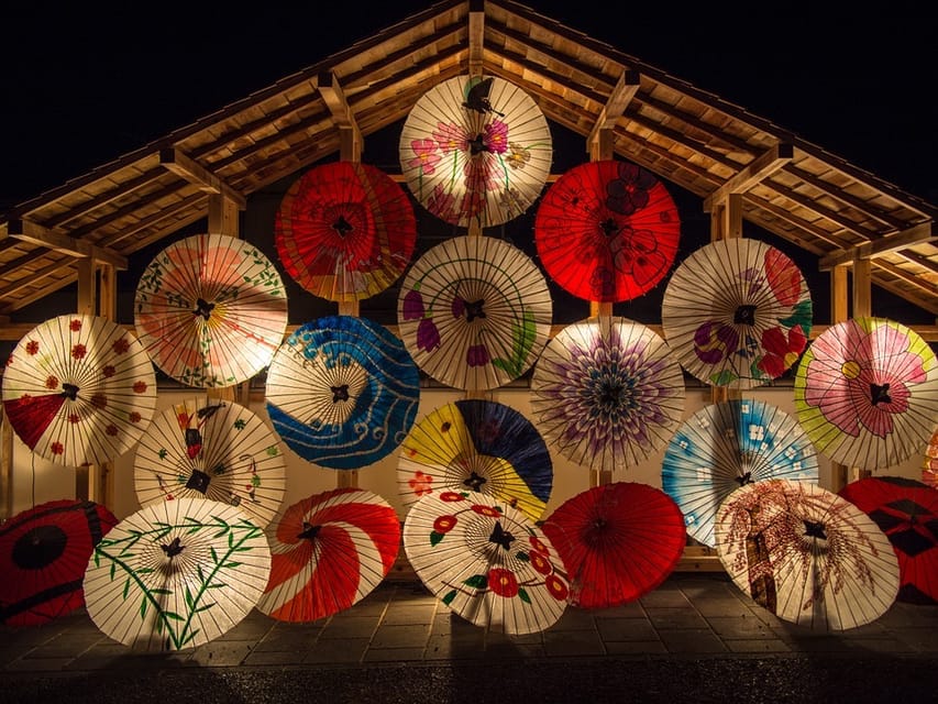 Tokyo: Winter Illuminations Private Tour with a Local - Christmas markets and seasonal attractions