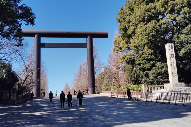 Tokyo: Yasukuni Shrine and Yushukan Museum Guided Tour - Meeting at the First Torii in Kudankita