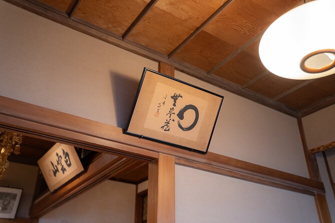Tokyo Zen Meditation at Private Temple with Monk - Group size, timing, and meeting-point advice