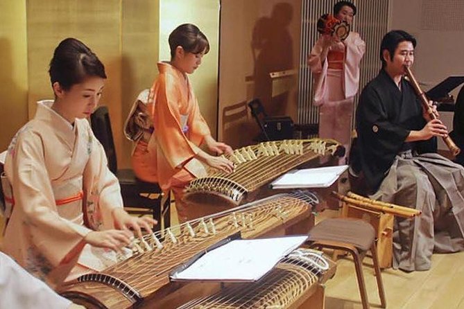 Traditional Japanese Music ZAKURO SHOW in Tokyo - The intimate Omotesando setting