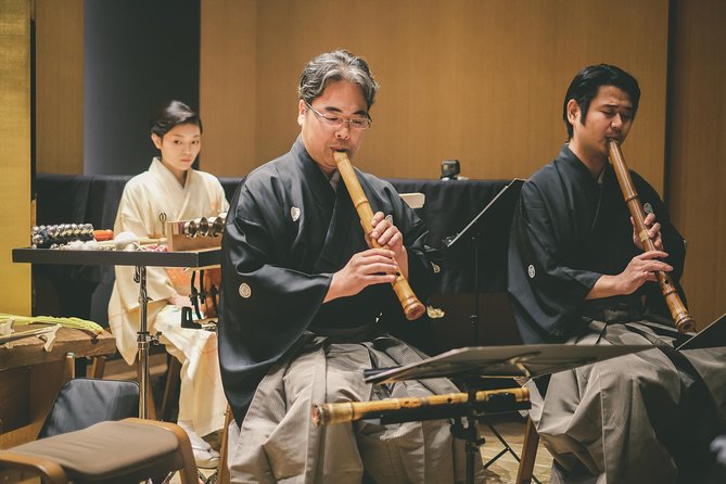 Traditional Japanese Music ZAKURO SHOW in Tokyo - How the explanations change the concert