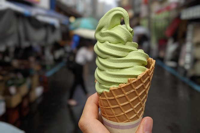 Tsukiji Fish Market Food Tour: Seafood, Street Food & Hidden Gems - More than four vendors, with enough food for lunch