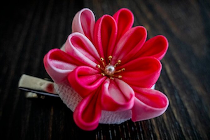 Tsumami Zaiku Japanese Fabric Flower Class - Key points to know before you book