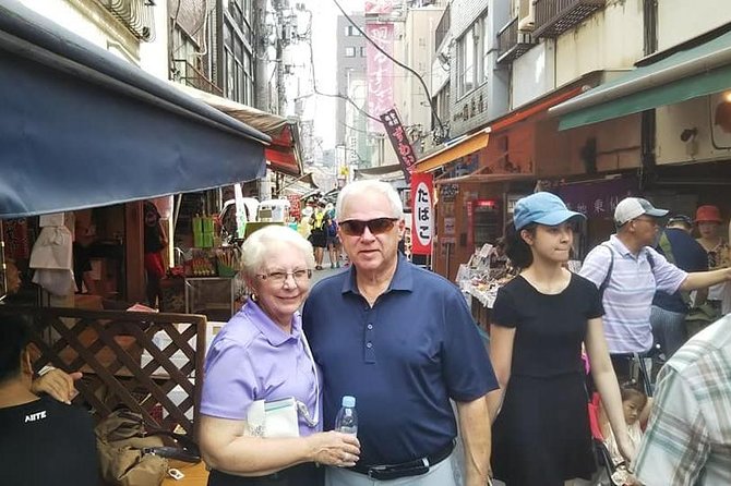 Tuna auction at Toyosu Market with qualified guide and early morning tour of Tsukiji Outer Market - Who should book this early market tour?