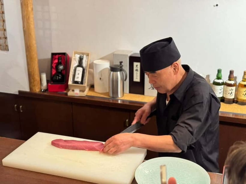 Unlimited Sake Tasting with Sushi Omakase tasting in Tokyo - Sushi and sake in a 90-minute Roppongi sitting