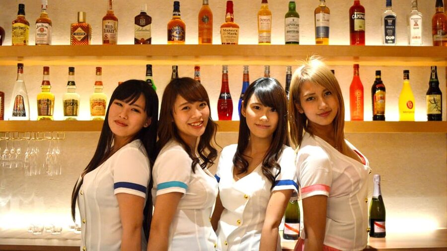 VIP Private Hostess Club Tokyo Night Life Karaoke with Girls - Etiquette, comfort, and sensible expectations