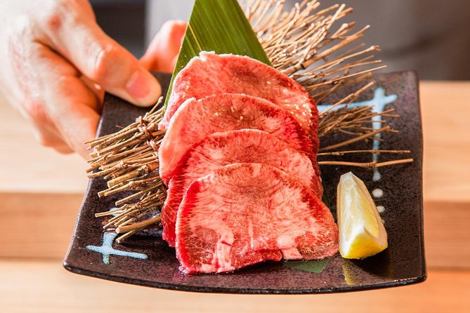 Wagyu & Sake Pairing in Shinjuku – Steak, Shabu-Shabu & More