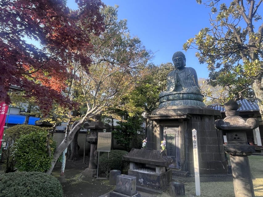 Walking Tour: Yanaka,Nezu& Sendagi: Tea Ceremony & Old Tokyo - Yanaka Cemetery and the first look at old Tokyo