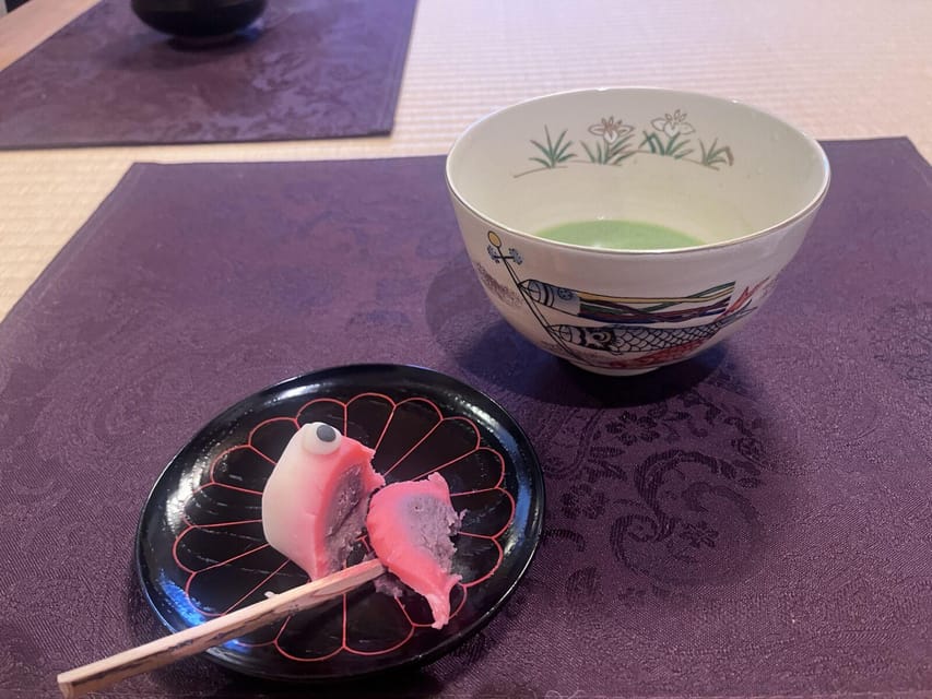 Walking Tour: Yanaka,Nezu& Sendagi: Tea Ceremony & Old Tokyo - A secret stop with food and a tea-house setting