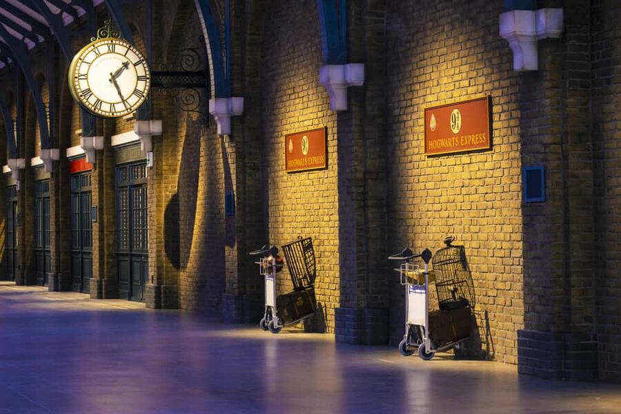 Warner Bros. Studio Tour Tokyo – The Making of Harry Potter - Entering the Harry Potter film world in Tokyo