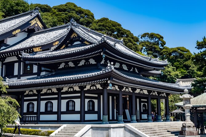 Yokohama and Kamakura Private Day Trip from Tokyo - Sankeien Garden: two hours among old buildings and ponds
