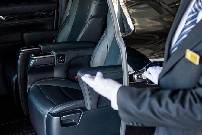 Yokohama Private Transfer: Tokyo City, Narita and Haneda Airport - Finding the Car at Haneda or Narita