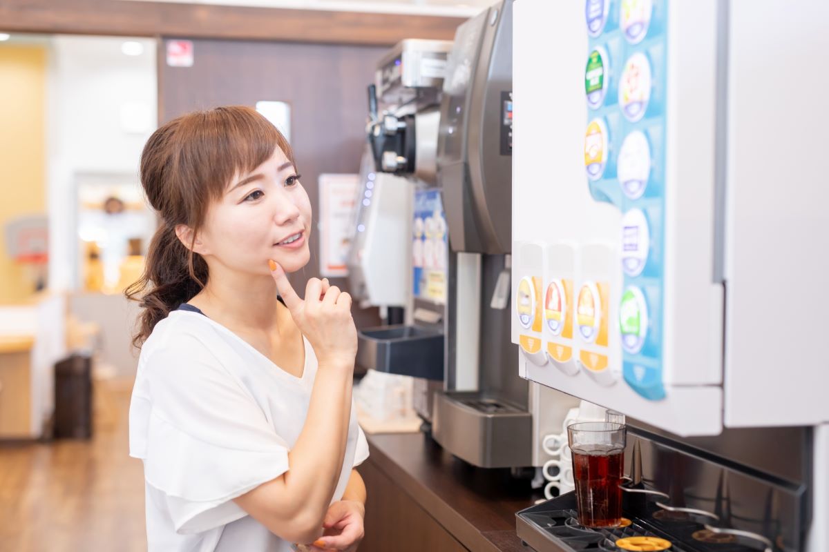 All You Can Drink At A Manga Cafe In Tokyo All You Can Drink At A Manga Cafe In Tokyo